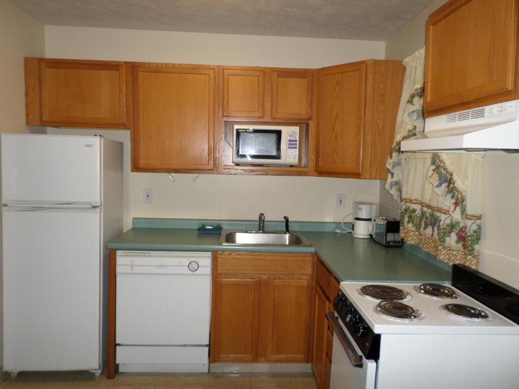 Handys Extended Stay Suites Colchester Extérieur photo