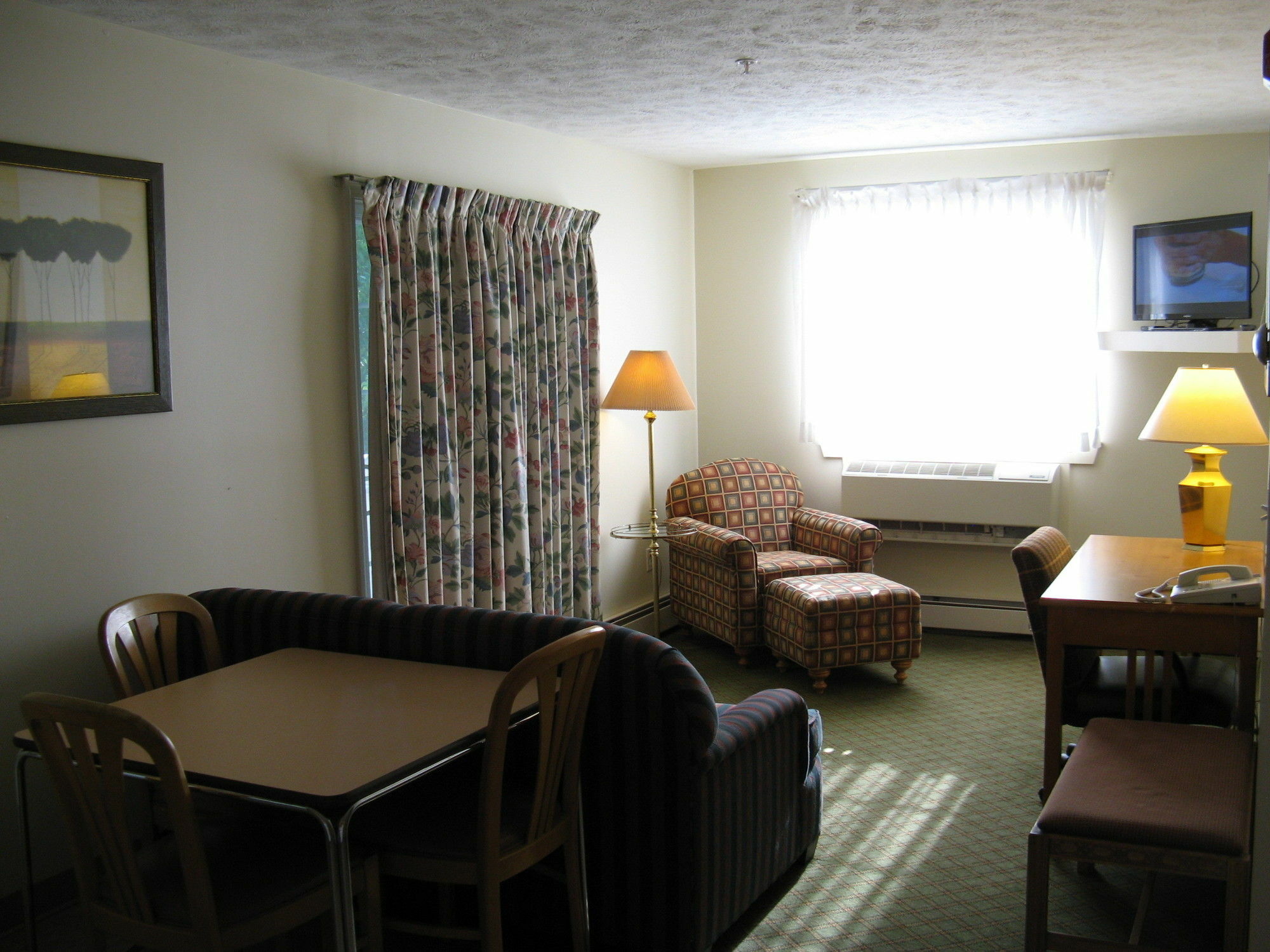 Handys Extended Stay Suites Colchester Extérieur photo